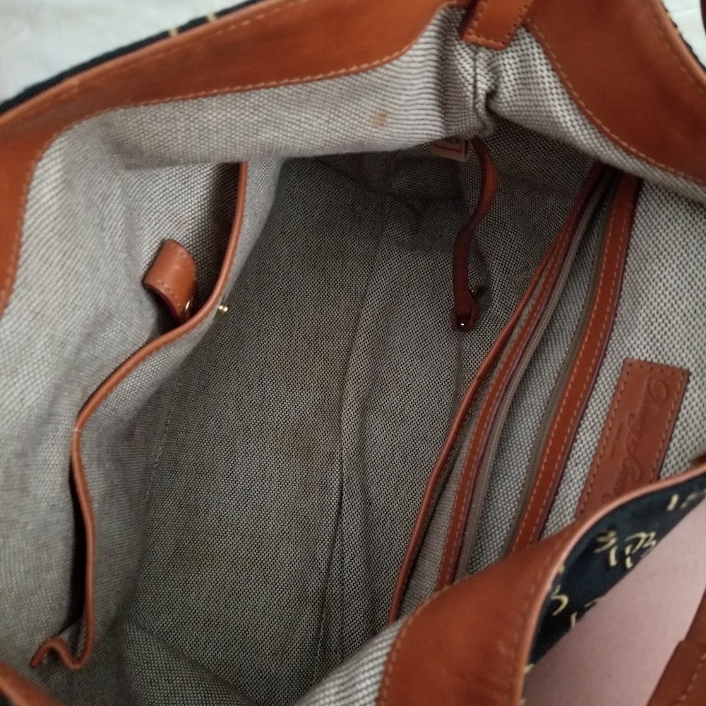 Handbag - Picture 7 of 7